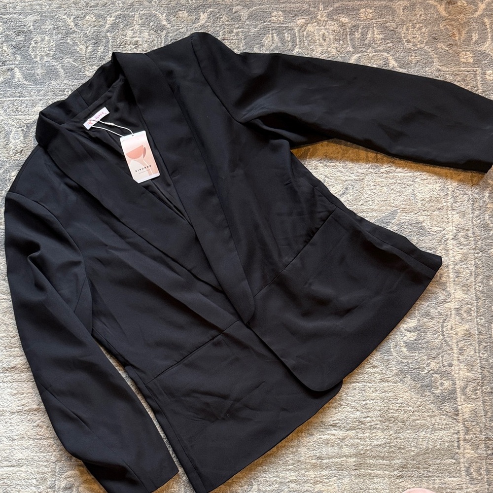 Elegant Black Women's Blazer